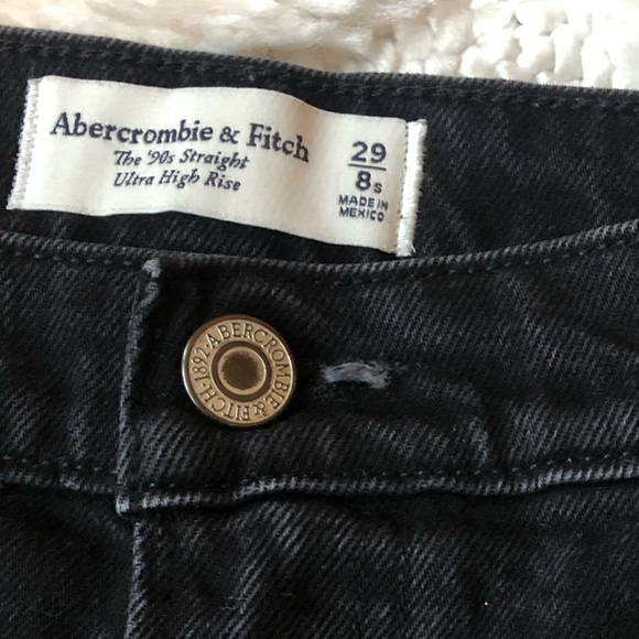 Black Straight Leg Jeans in size 8 Short / 29 waist - Picture 3 of 4